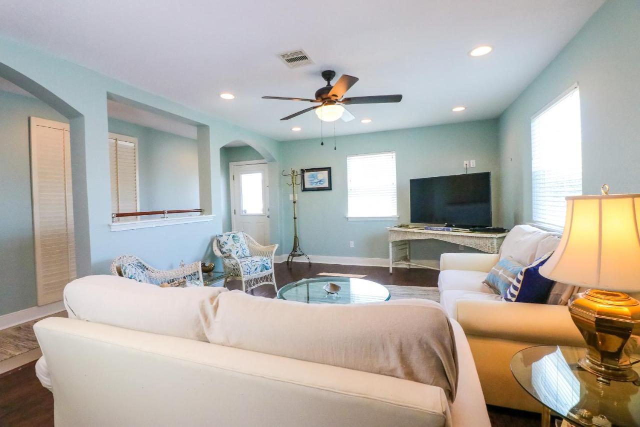 Perfect Location Spacious Yard Coffee Bar At This Lovely Beach Home Galveston Eksteriør bilde