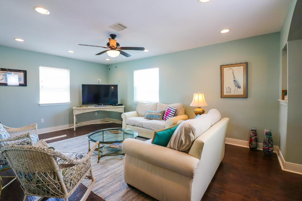 Perfect Location Spacious Yard Coffee Bar At This Lovely Beach Home Galveston Eksteriør bilde